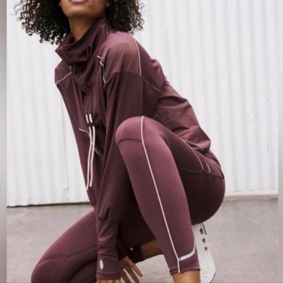 🔥🔥NEW Free People Movement Act Fast Warmth Layer Jacket - Small - Picture 4 of 15